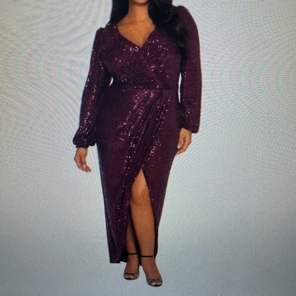 Burgundy sequin dress. Size 22. Slimming. Never worn